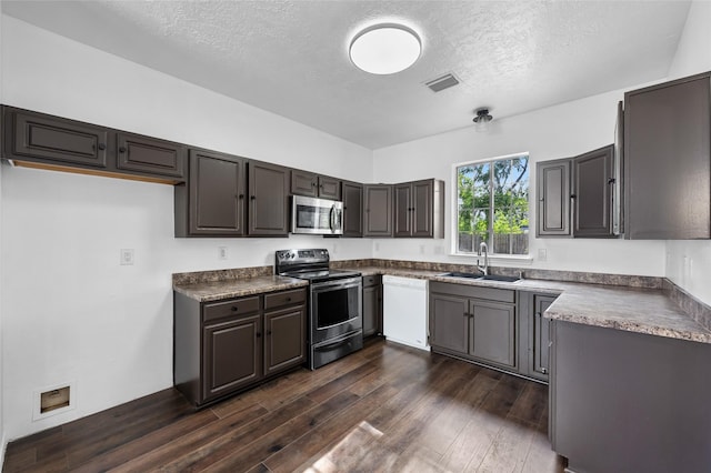 2201 Ellington St, Houston, TX 77088 - photo 13