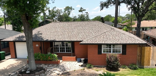 2302 Hewitt Dr, Houston, TX 77018 - photo 1