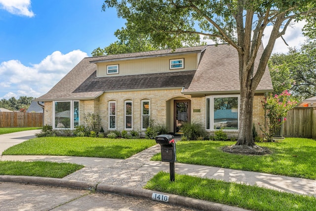 1410 Maygrove Dr, Sugar Land, TX 77498 - photo 2
