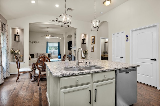 7411 Lynnbrook Falls Ln, Humble, TX 77396 - photo 11