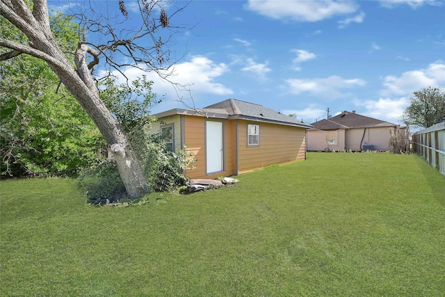 1318 Des Jardines St, Houston, TX 77023 - photo 25