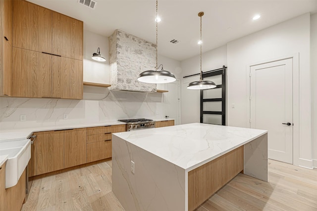 1104 W 9th St, Houston, TX 77007 - photo 4