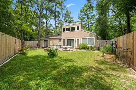 33 Crystal Lake Ln, The Woodlands, TX 77380 - photo 24