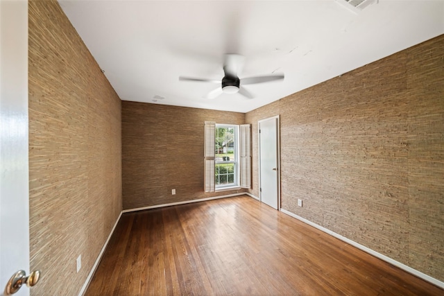 6918 Pine Grove Dr, Houston, TX 77092 - photo 21