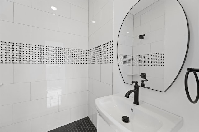 225 Royder St, Houston, TX 77009 - photo 8