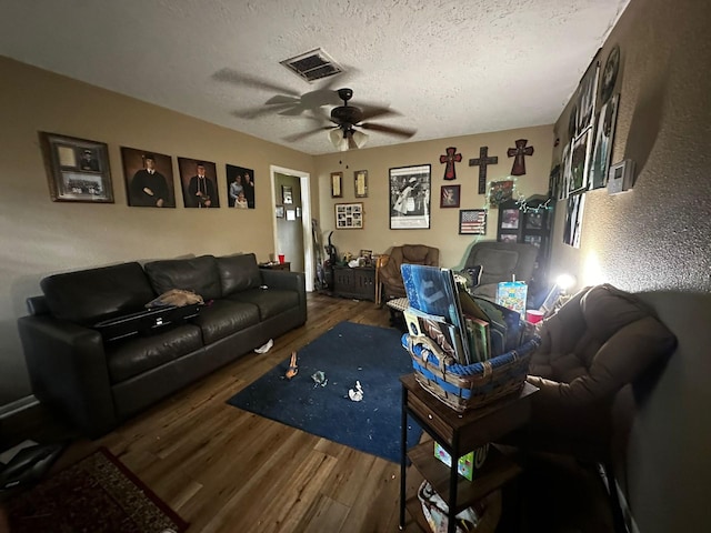 2713 27th Ave N, Texas City, TX 77590 - photo 4