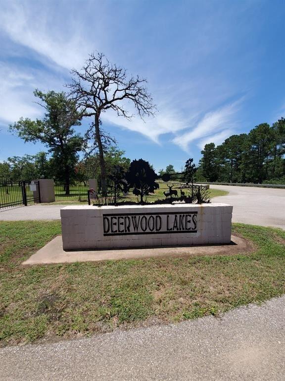 26149 Deerwood Dr, Hempstead, TX 77445 - photo 21