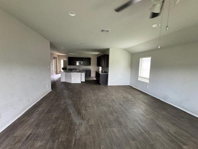 3951 Country Club Dr, Baytown, TX 77521 - photo 2
