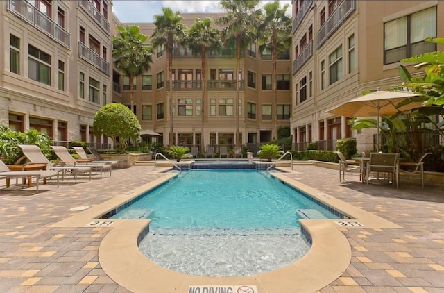 1901 Post Oak Blvd Unit 304, Houston, TX 77056 - photo 11