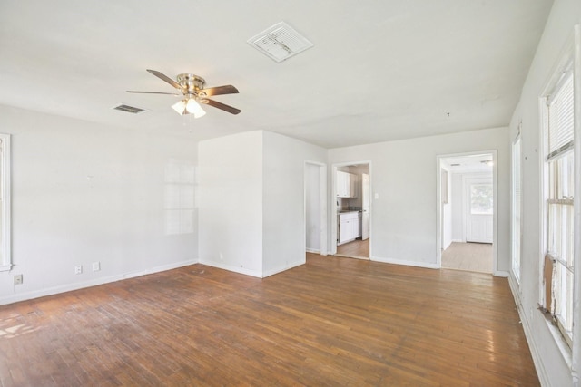 1531 W 8th St, Freeport, TX 77541 - photo 6