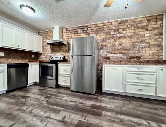 4006 Laura Leigh Dr, Friendswood, TX 77546 - photo 10