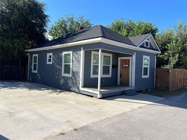 1 Canal Ct, Houston, TX 77011 - photo 1