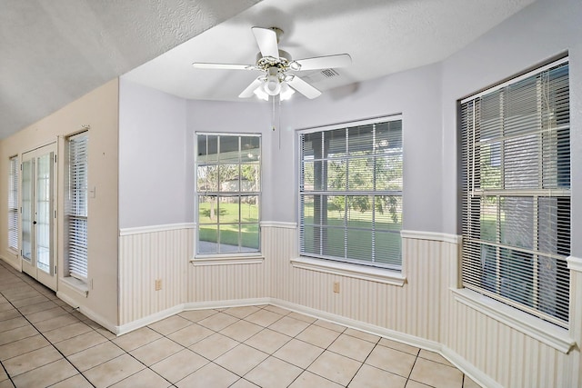 102 Lost Lake Dr, Baytown, TX 77523 - photo 16