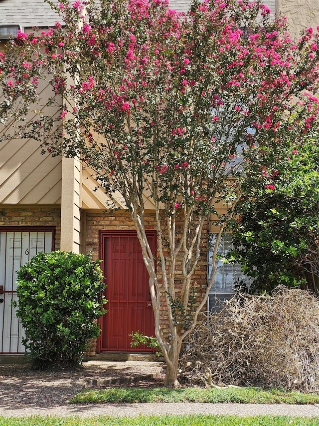 3303 W Greenridge Dr Unit 7, Houston, TX 77057 - photo 1