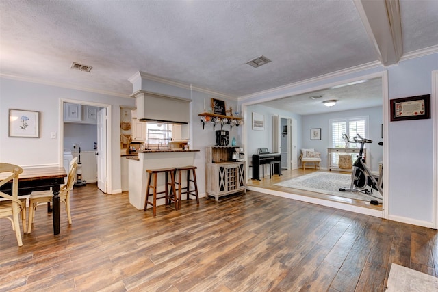 8131 Debbie Gay Dr, Houston, TX 77040 - photo 10