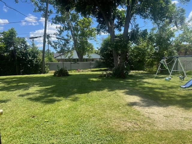 7506 Howton St, Houston, TX 77028 - photo 15