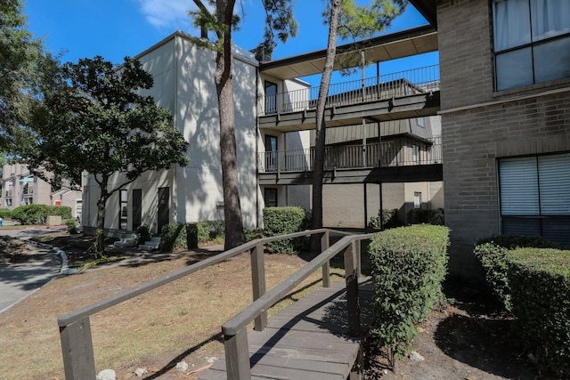 3035 Walnut Bend Ln Unit 33, Houston, TX 77042 - photo 9