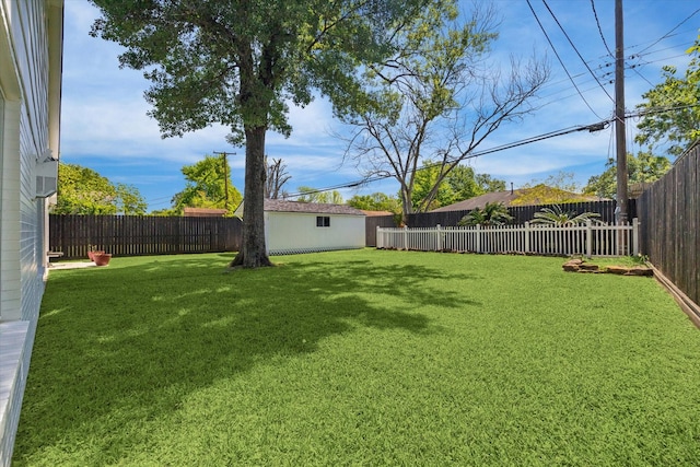 5411 Saxon Dr, Houston, TX 77092 - photo 2