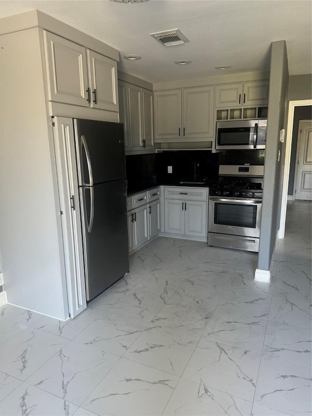 1107 E 40th 1/2 St, Houston, TX 77022 - photo 10