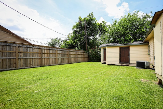 9207 Cobbleshire Dr, Houston, TX 77037 - photo 39