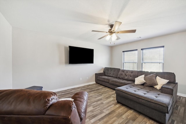 15519 Taylorcrest Dr, Conroe, TX 77306 - photo 5