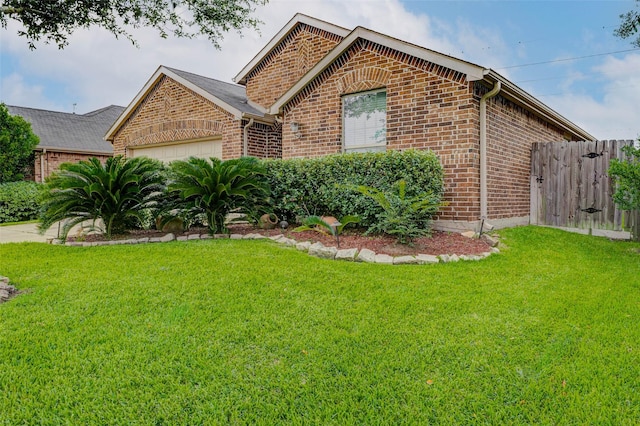 8319 Silent Deep Dr, Rosenberg, TX 77469 - photo 3