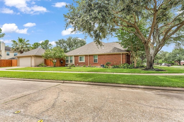 15811 Red Hill Trl, Houston, TX 77095 - photo 4