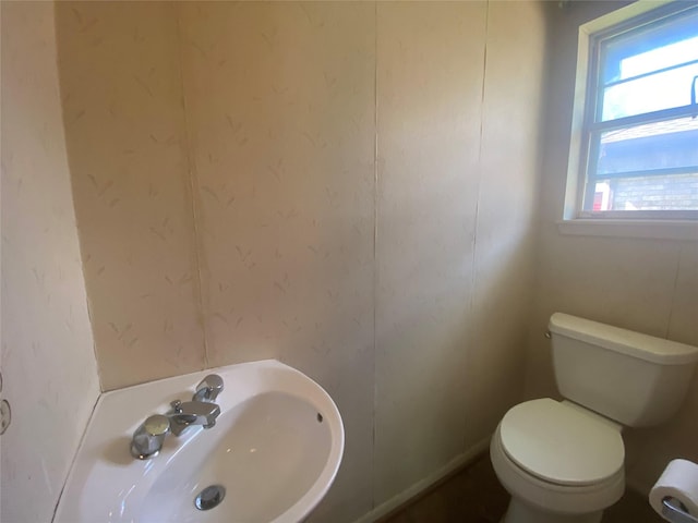 127 Woodcrest St, Clute, TX 77531 - photo 14