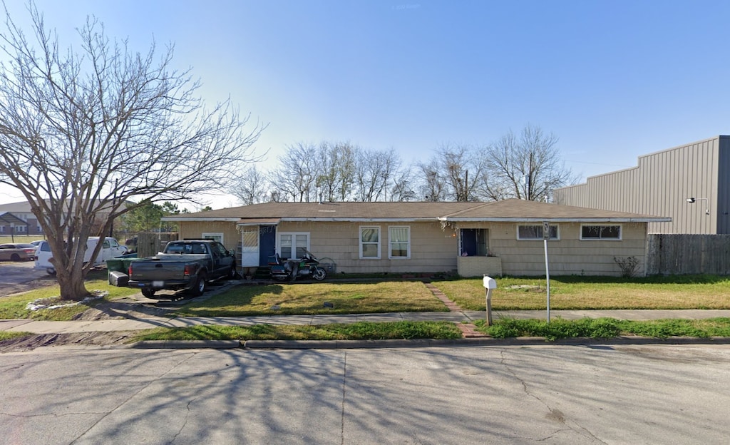 9001 Pagewood Ln, Houston, TX 77063 - photo 2
