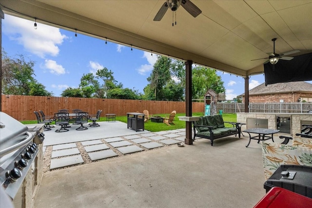 2932 Hawkins Creek Ln, League City, TX 77573 - photo 37