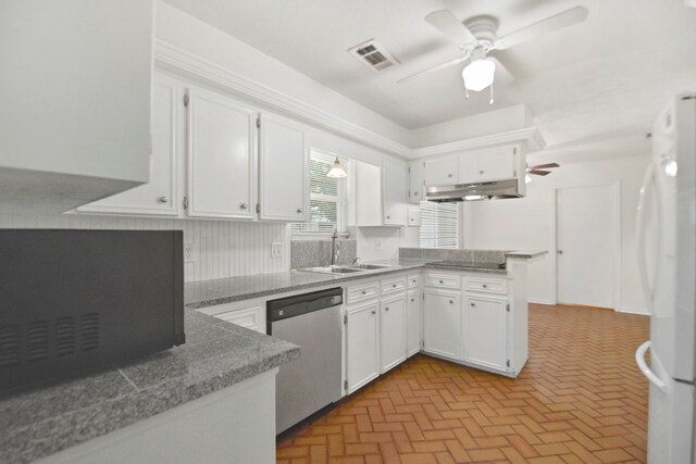 1910 Lakeville Dr, Houston, TX 77339 - photo 14