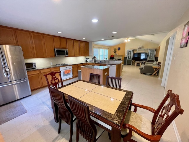 12630 Cannonwood Ln, Houston, TX 77070 - photo 10