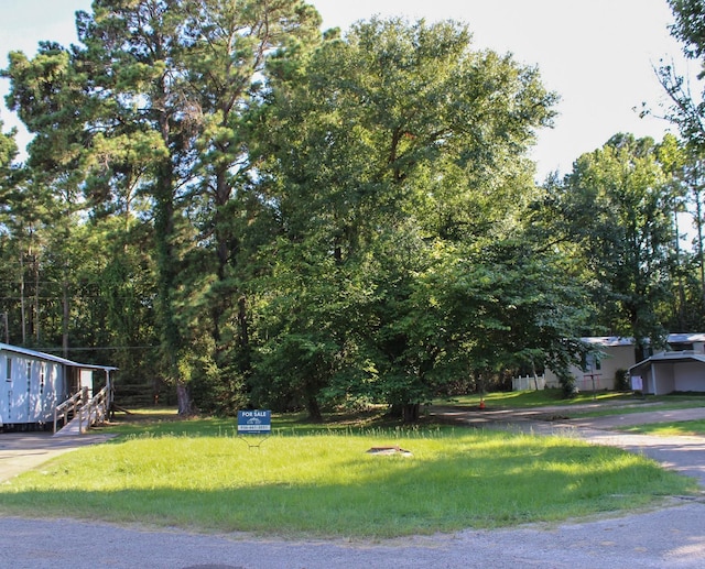 13179 S Lee Shore Dr, Willis, TX 77318 - photo 1