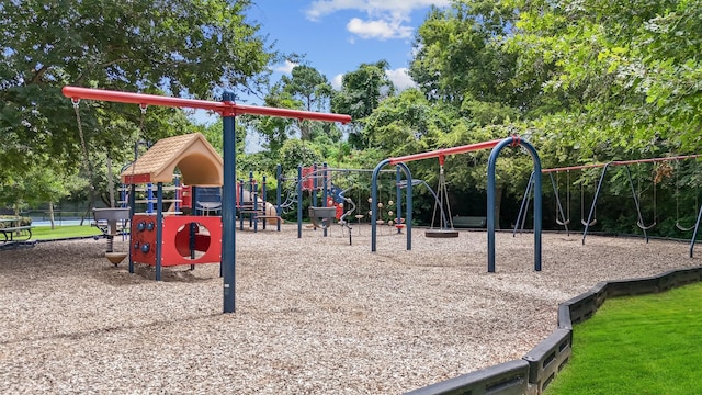 16211 Park Center Dr, Houston, TX 77059 - photo 44