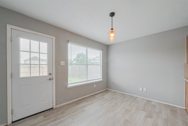 9926 Myrtle Field Ln, Houston, TX 77044 - photo 7