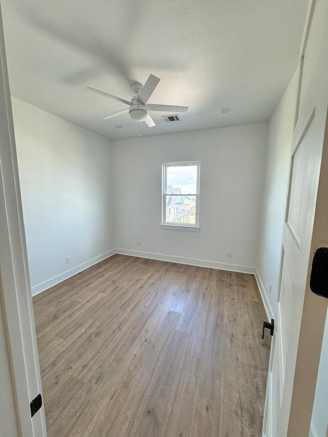13014 Buccaneer Pkwy, Freeport, TX 77541 - photo 7