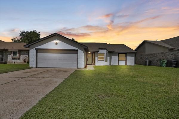 15043 Four Winds Dr, Houston, TX 77489 - photo 1