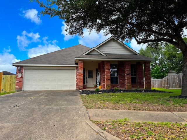 1230 Law Ct, Rosenberg, TX 77471 - photo 1