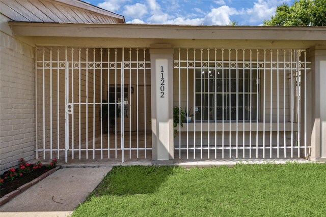 11202 Bayou Place Dr, Houston, TX 77099 - photo 2
