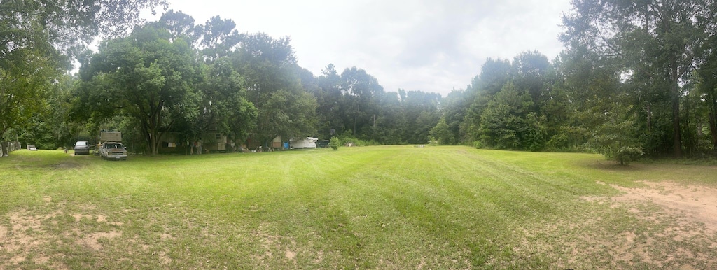 10710 Waukegan Rd, Conroe, TX 77306 - photo 2