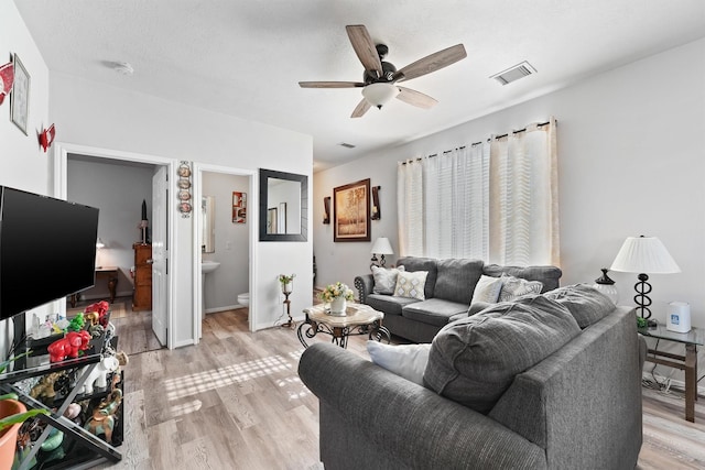 8903 Freeland St, Houston, TX 77075 - photo 7