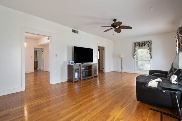 141 S Grace St, Crockett, TX 75835 - photo 12