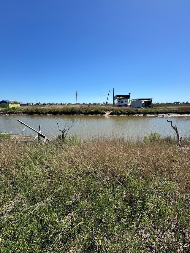 844 Nautilus, Sargent, TX 77414 - photo 4
