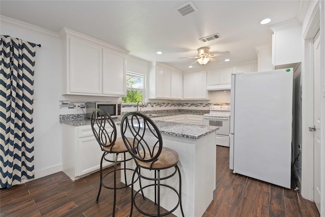 304 Jill St, Conroe, TX 77303 - photo 3