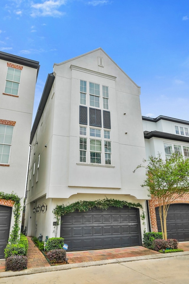5633 Cohn Meadow Ln, Houston, TX 77007 - photo 3