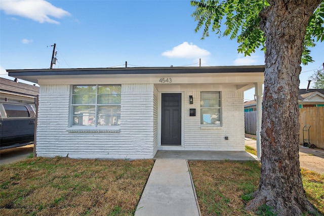 4543 Lelay Cir, Houston, TX 77022 - photo 1