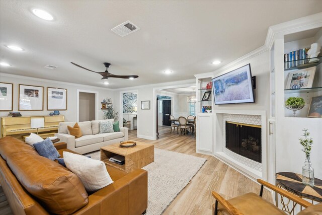 10030 Burgoyne Rd, Houston, TX 77042 - photo 9