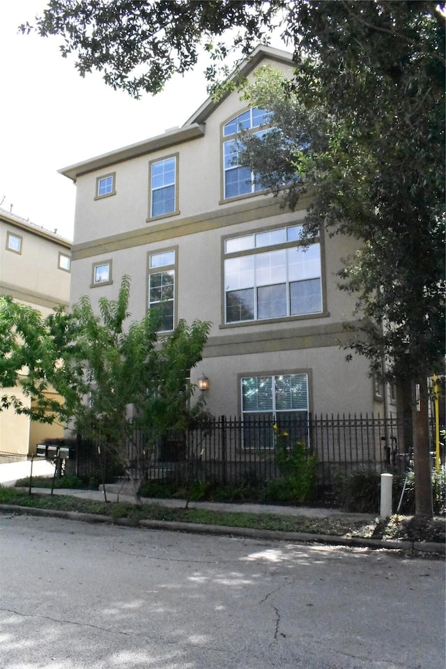 418 Fowler St, Houston, TX 77007 - photo 2