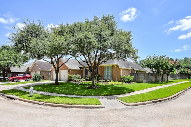 1723 River Trl, Sugar Land, TX 77479 - photo 1