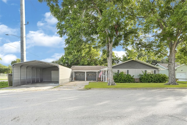 6713 Lawrence Rd, Hitchcock, TX 77563 - photo 1